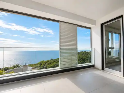 Split, Duilovo - Appartement de deux pièces avec loggia et vue sur la mer