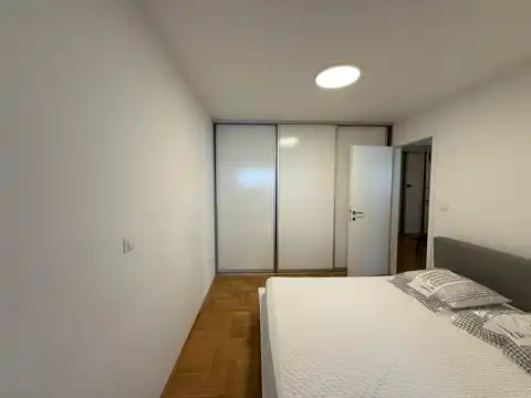 Zagabria, Donji Grad - Bilocale in affitto con parcheggio