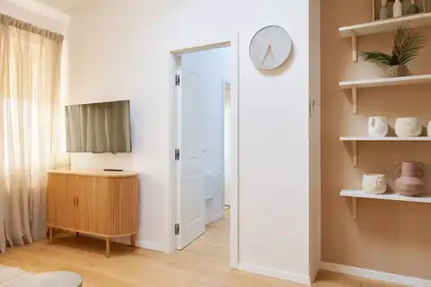 Zagreb, Maksimir - Dvosoban stan 45 m2 prvi najam