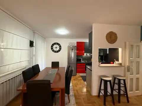 Zagabria, Mlinovi – appartamento trilocale con balcone al piano terra