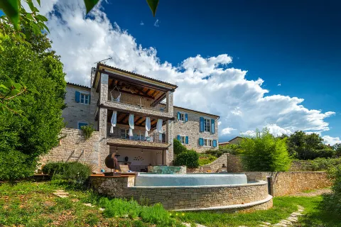 Istrie, Sveti Lovreč – Luxusní kamenná vila
