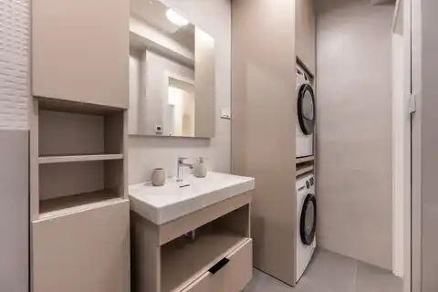 Stan 133 m², Gornji Bukovac — vrt, 3 spavaće, 2 GPM