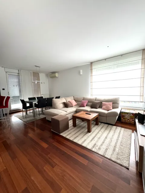 Zagreb, Bužanova - Trosoban stan za najam 87 m2 dugoročni najam