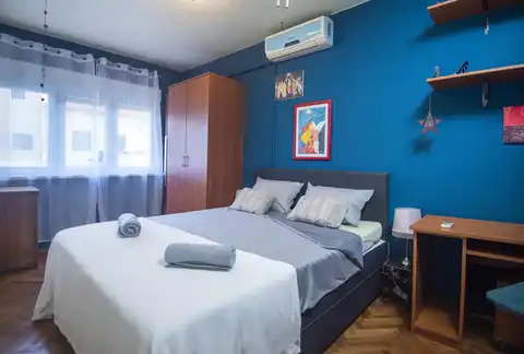 Split, Bačvice - Trzypokojowe mieszkanie z loggią