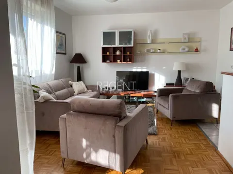 Solin, Japirko - Dwupokojowe mieszkanie 69m2