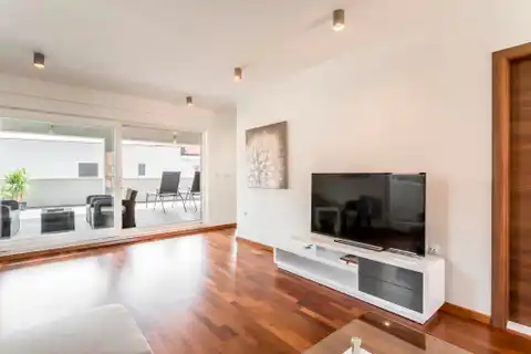 Podstrana - Three-room apartment with a terrace