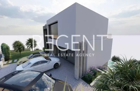 Makarska, Brela - Pozemek s projektem luxusní vily 740 m2