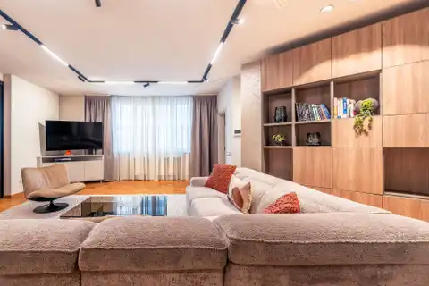 Zagreb, Center - Luxurious four-room apartment in the city center