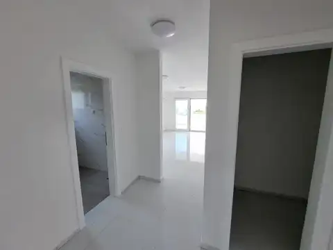 Novi Vinodolski - Moderan trosoban stan na mirnoj lokaciji 67 m2