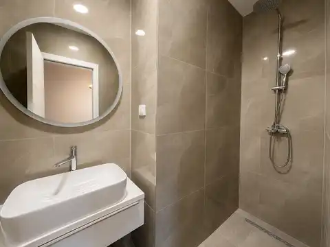 Dvoetažni stan 140 m², Brodarica, Šibenik- 3SS, krovna terasa, garaža