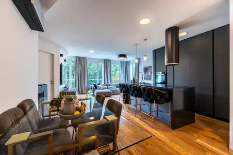 Zagreb, Mlinovi - Appartamento 119 m², quadrilocale, secondo piano, parcheggio