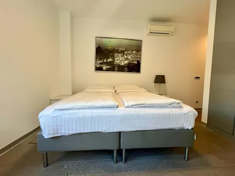 Záhřeb Medvedgradská - Luxusní třípokojový penthouse 105m2 pronájem