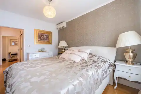 Zagreb, Vrbani III - luxurious penthouse, first row to the lake