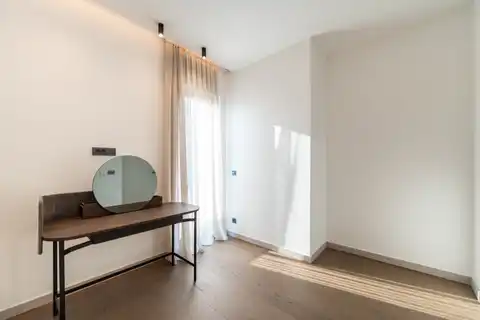 Penthouse 123 m², Maksimir — première location, ascenseur privatif, garage