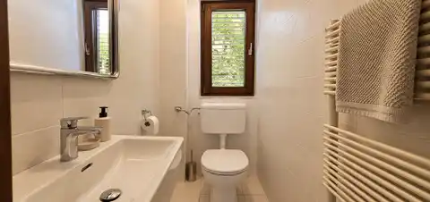 Maksimir – casa bifamiliare di 230 m² con garage