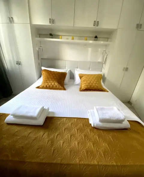Split, Manuš - Dvosoban stan s loggiom