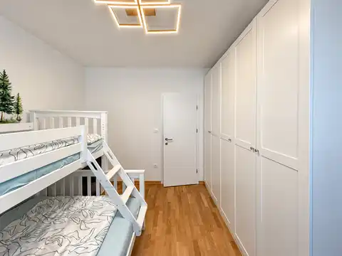 Zagreb, Ferenšćica - Stan 70 m2, 3S, prvi najam, lift, parking