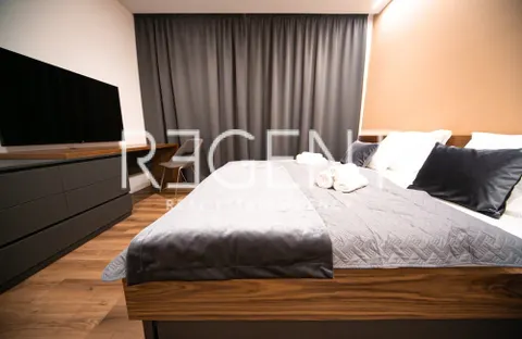 Pag, Novalja - Luksuzna vila s pogledom na more 350 m2