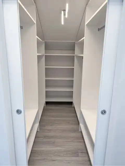 Kuća 340 m², Črnomerec — 2 stambene jedinice i poslovni prostor