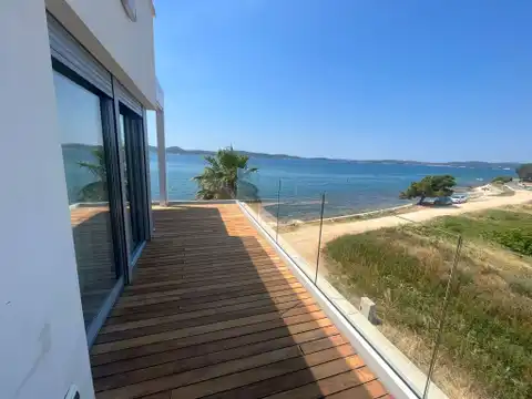 Zara, Sukošan - Attico di lusso in prima fila sul mare