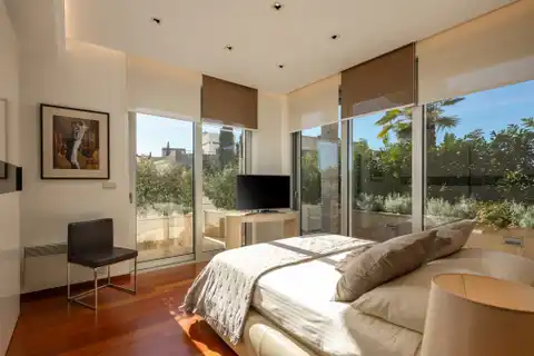 Dubrovnik, Lapad – penthouse 268 m², krovna terasa, bazen, garaža
