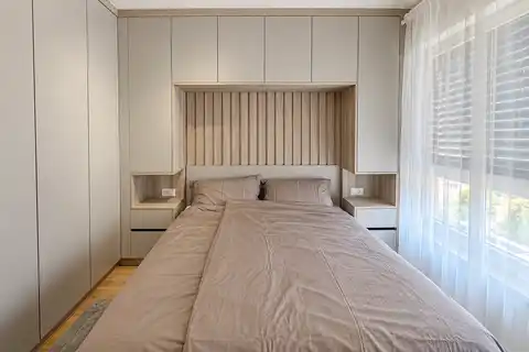 Appartamento 65 m², Črnomerec — 2 camere da letto, loggia, garage
