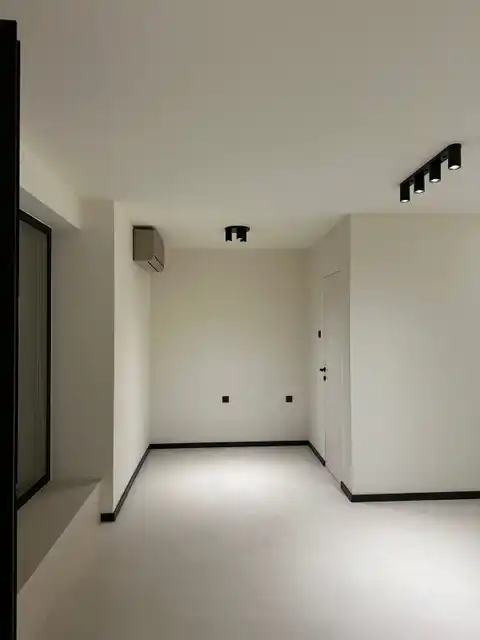 Zagreb, Donji Grad - Renoviran poslovni prostor u širem centru Zagreba