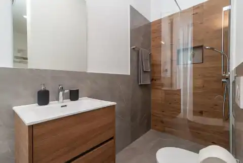 Trogir, Čiovo – Penthouse, 227 m² s 360° terasom i wellnessom