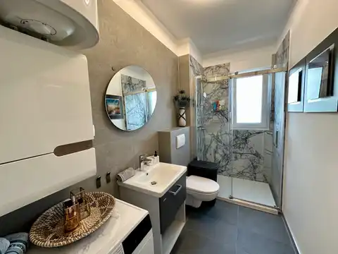 Kaštela, Kaštel Stari - Jednosoban stan s natkrivenom terasom i vrtom