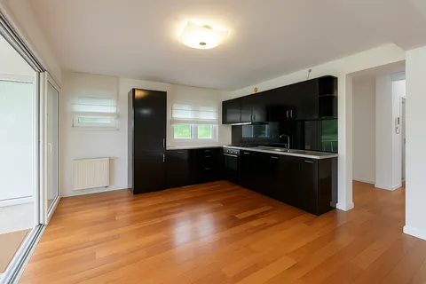 Zagreb, Orehovečki brijeg – Trosoban penthouse 143 m²
