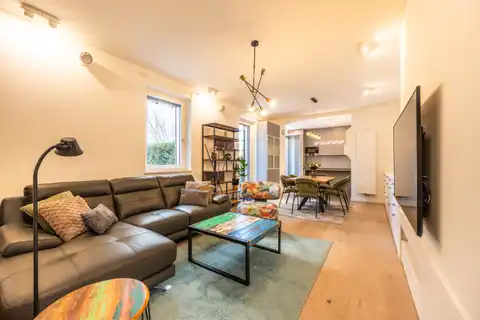 Zagabria, VMDMaksimir – Ampio appartamento con tre camere e terrazza, 110m2, affitto