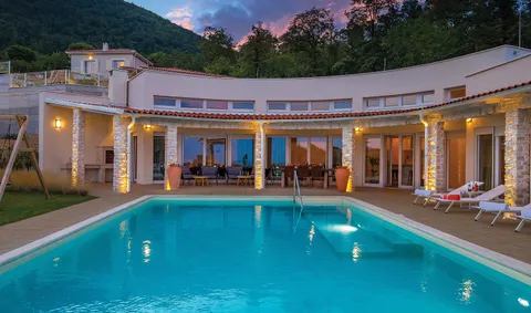 Opatija, Veprinac - Luksusowa willa na działce o powierzchni 1137 m2