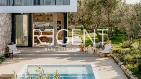 Šolta - Villa unica con vista panoramica sul mare, 270 m2