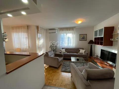 Solin, Japirko - Dwupokojowe mieszkanie 69m2