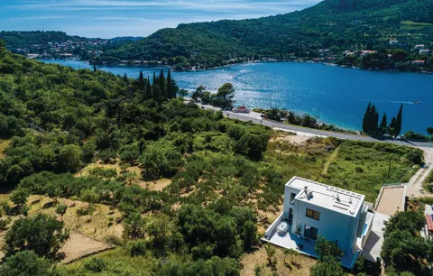 Zaton, Dubrovník - Moderní vila u moře 210m2