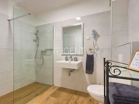 Pula, Istrie - Luxusní soběstačná vila s bazénem a moderním vybavením