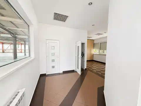 Facility 1,100 m² for rent, Buzin — office spaces, parking