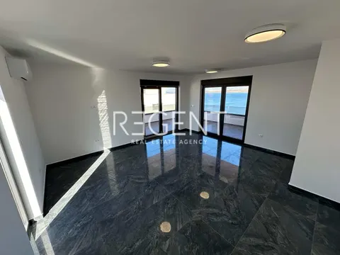 Zadar, Vir - Penthouse de luxe à 50m de la mer 136 m2