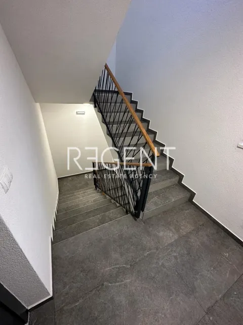 Zadar, Vir - appartement de deux pièces à 50m de la mer 121 m2