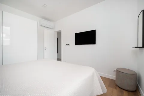 Split, Kaštel Lukšić - Moderní dvoupokojový byt 80 m2 DLOUHODOBÝ PRONÁJEM