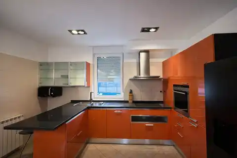 Zagreb, Remete - četverosoban moderan stan za najam na super lokaciji