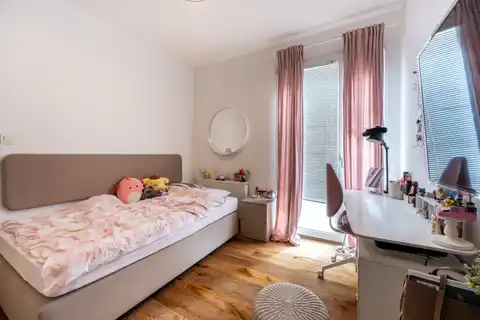 Zagreb, Mlinovi - Appartamento 119 m², quadrilocale, secondo piano, parcheggio