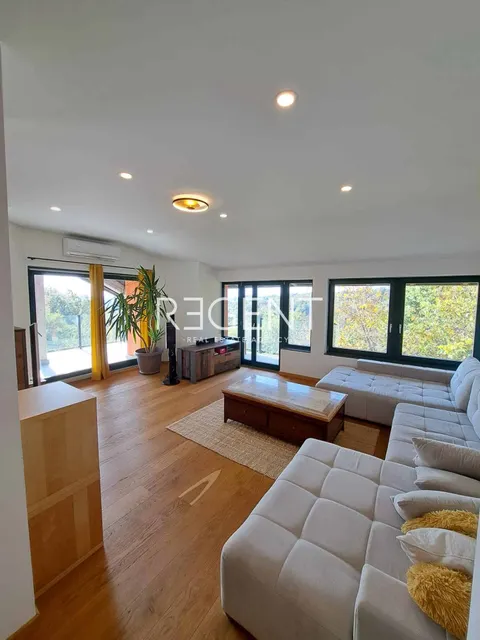 Maksimir, Remete – Prekrasni penthouse okružen zelenilom 140 m2