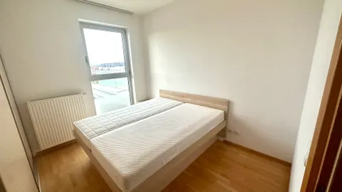 Záhreb, Veliko Polje - Trojizbový byt na dlhodobý prenájom 80 m2
