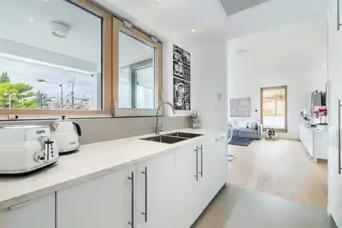 Split, Duilovo - Luksusowy apartament z dwiema sypialniami i loggią