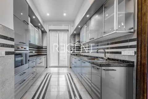 Záhreb, Tuškanac - Luxusný byt so záhradou 250 m2, prenájom