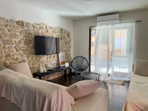 Zadar, Halbinsel – Sechs-Zimmer-Haus im Stadtzentrum