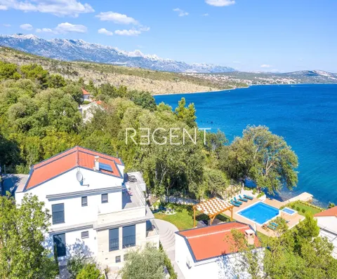 Zadar, Posedarje - Vila první řada u moře 300 m2