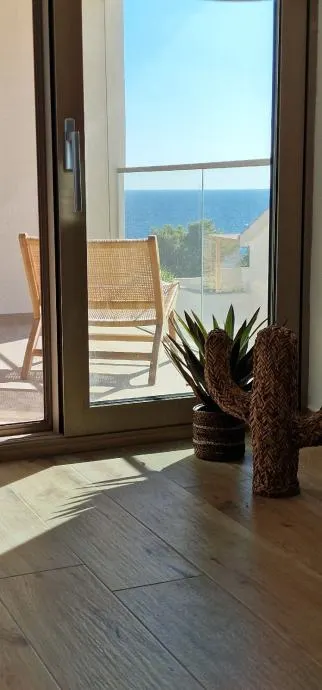 Hvar, Ivan Dolac - Dizajnerski stan 50 m2