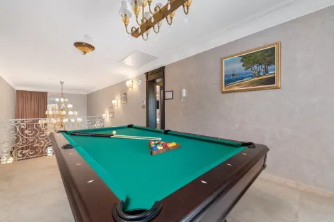 Šibenik, Vodice - luxusní vila s bazénem a panoramatickým výhledem 530m2